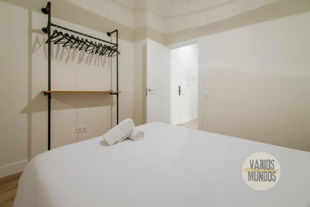 Cozy Y Centrico Apt Para 6Pax En Plaza Del Carmen E2 Madrid Exteriér fotografie
